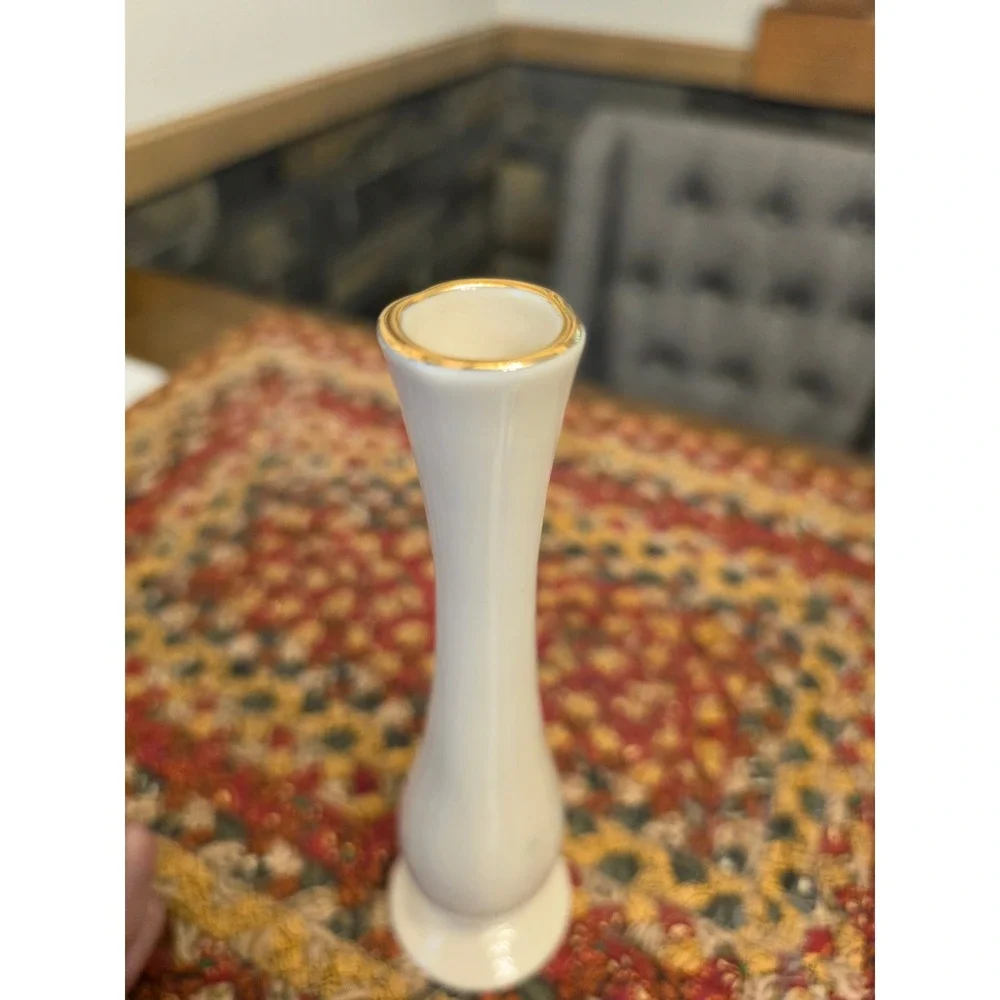 Lenox Ivory Fine China Bud Vase Gold Trim 7.5 Inch Made in USA Vintage